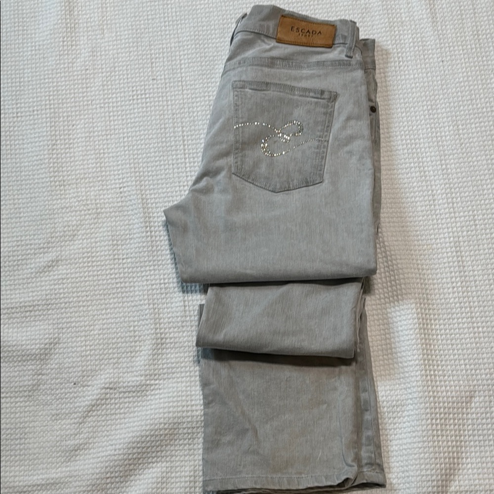Escada Gray Slim Fit Jeans with Washed Look